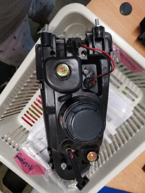 Proton Satria / Jumbuck / Arena / Persona / Wira Headlights and/or Corner lights